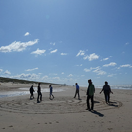 Labyrint langs Zee